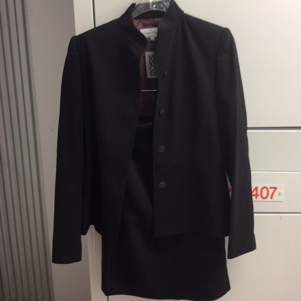 Calvin Klein skirt suit 2 NWT